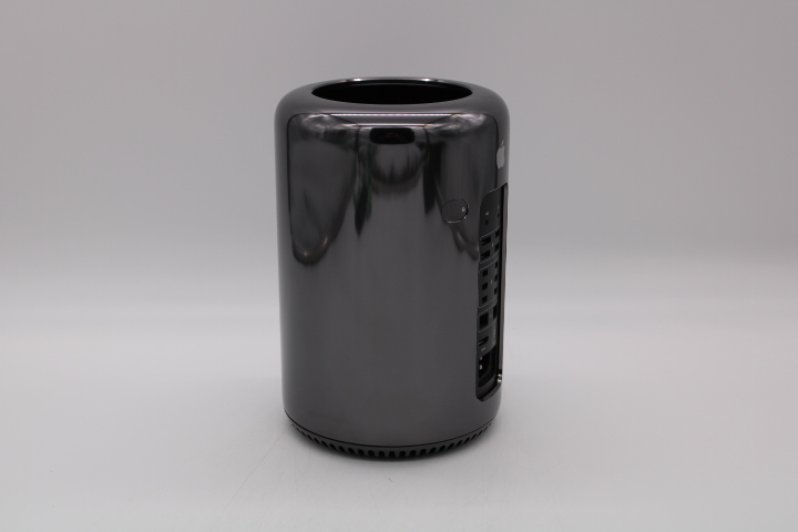Apple Mac Pro 2013 MD878LL/A 6- Xeon E5 3.5GHz 16GB 256GB